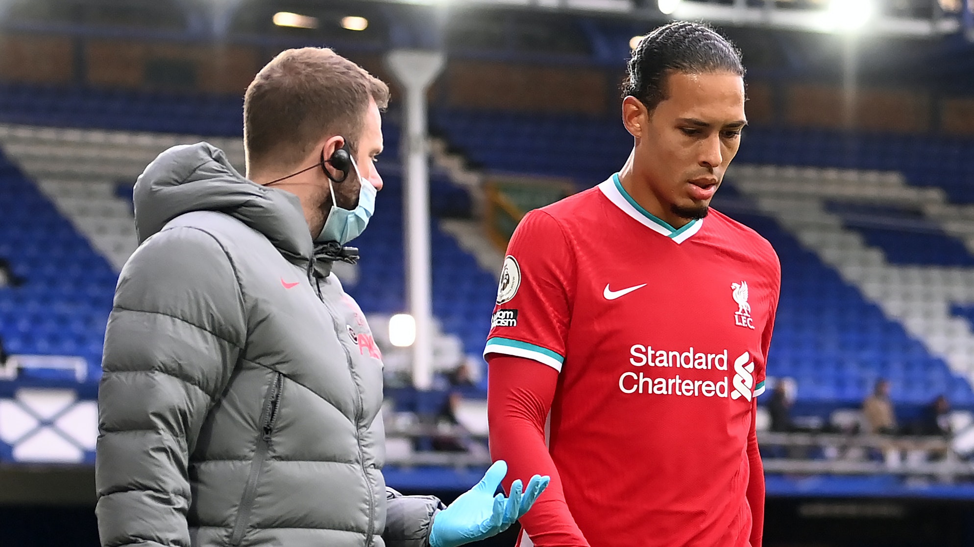 Van Dijk tidak terdaftar untuk bermain